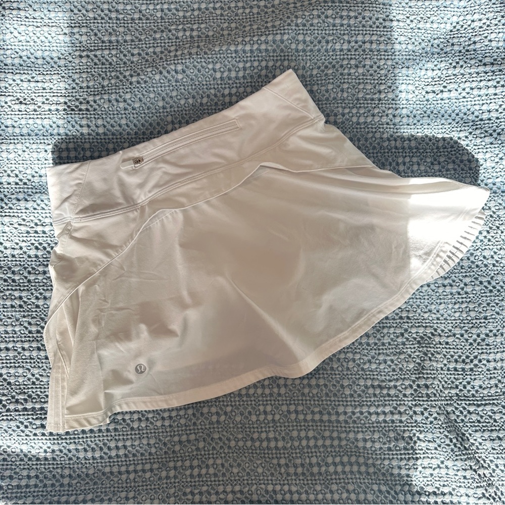 Lululemon Play Off The Pleats Skirt size 4 White